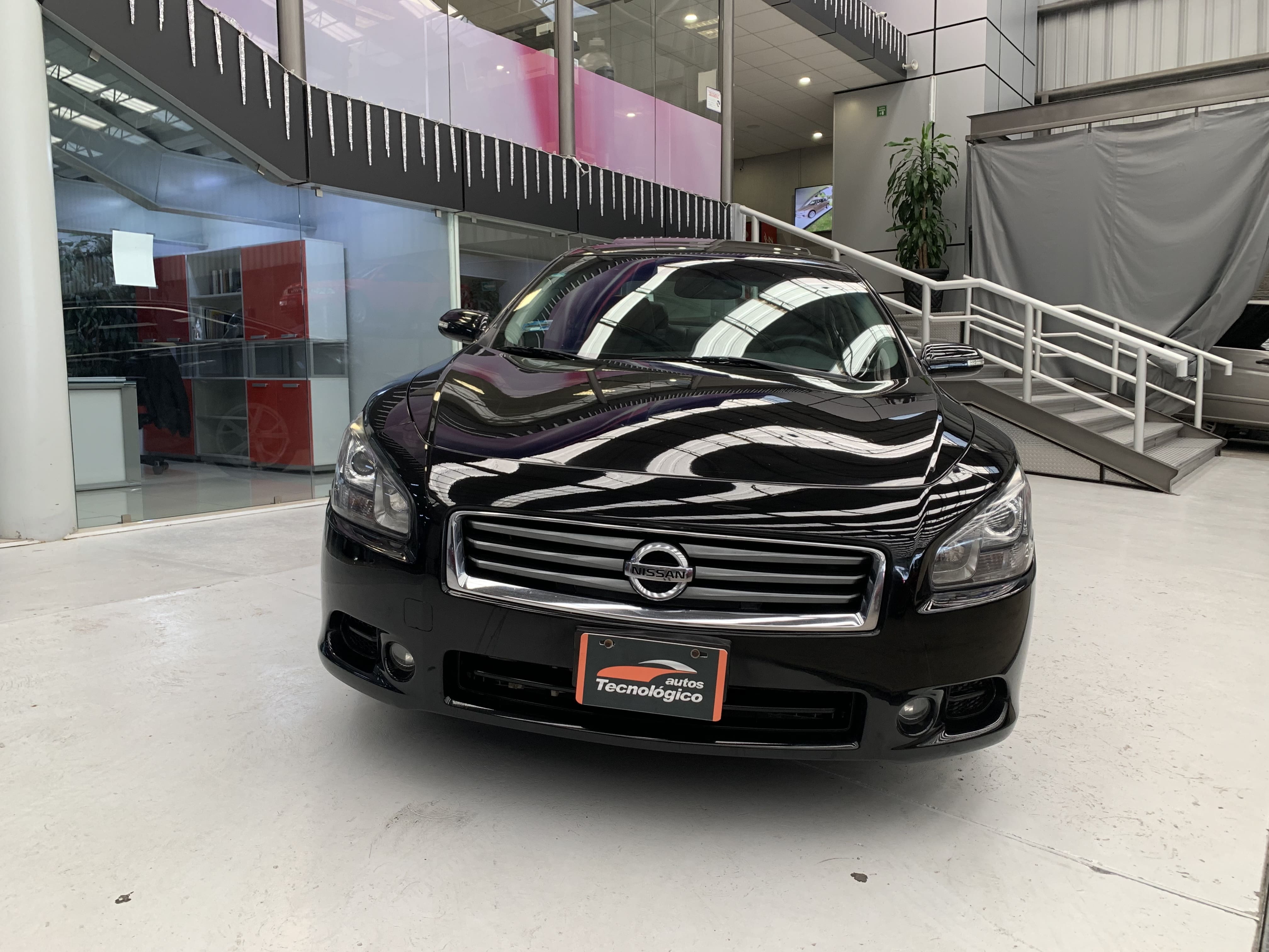 All About Automobiles: Beauty at its best - The New Gen.Nissan Maxima, image size:4032x3024